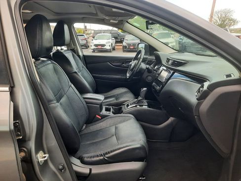 Used 2017 Nissan Rogue Sport SL w/ SL Premium Package AWD/4WD image 8