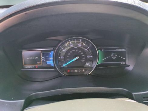 Used 2018 Ford Explorer Limited w/ Equipment Group 301A AWD/4WD image 18