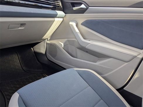 New 2026 Volkswagen Jetta SE image 20