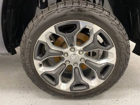 Used 2019 RAM 1500 Limited image 11