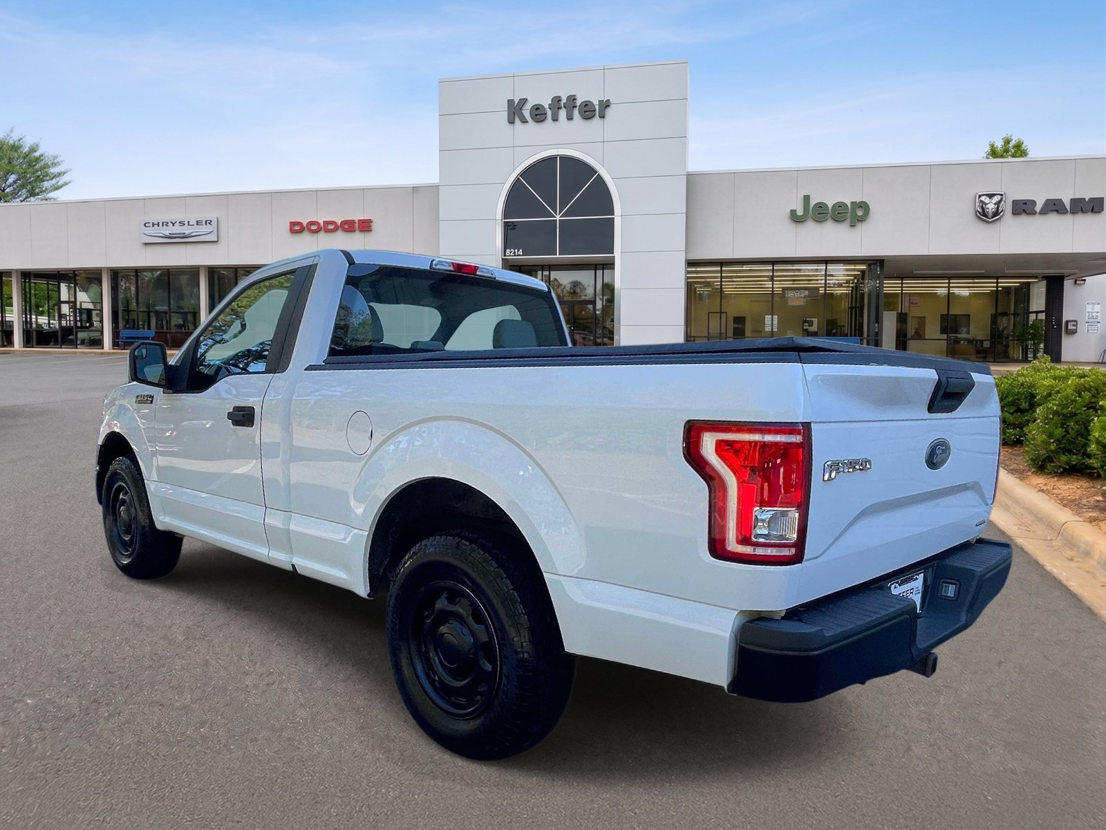 Used 2016 Ford F150 XL w/ Equipment Group 101A Mid RWD image 4