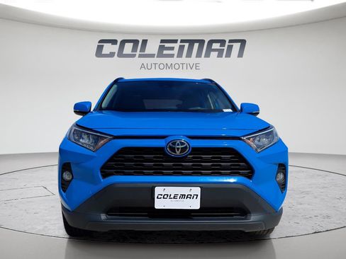 Used 2019 Toyota RAV4 XLE Premium w/ All Weather Liner Package AWD/4WD image 8