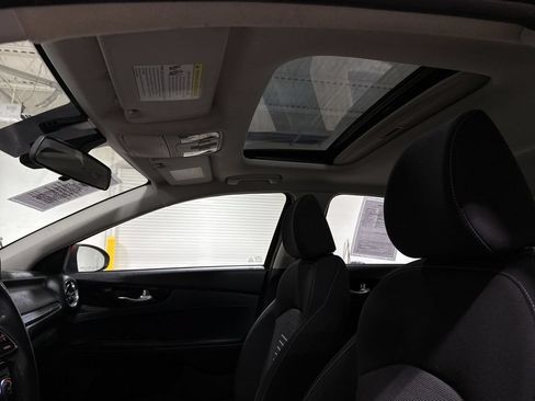 Used 2019 Kia Forte S w/ S Premium Package FWD image 19