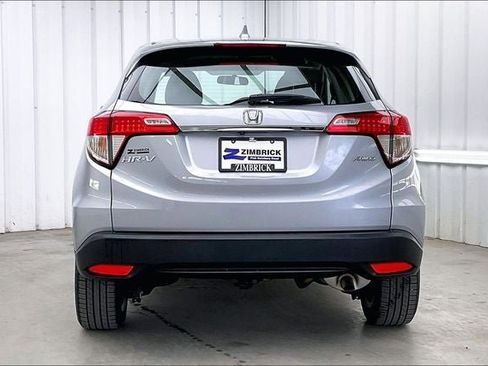 Used 2019 Honda HR-V LX image 4