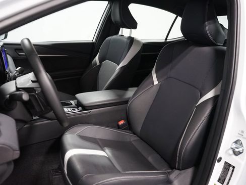 Certified 2025 Toyota Camry SE image 28