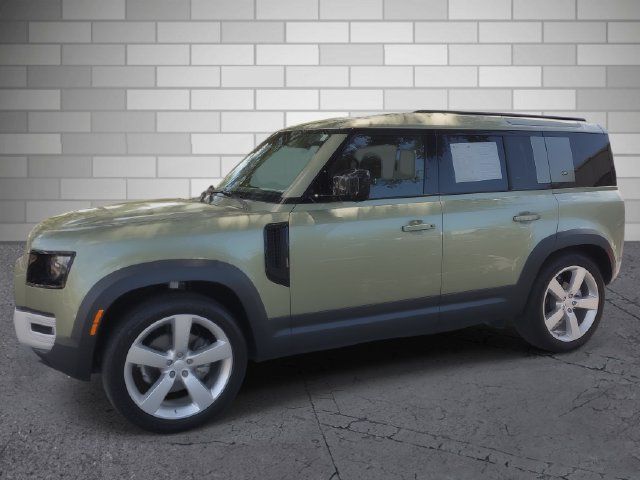 Used 2024 Land Rover Defender 110 S AWD/4WD image 2