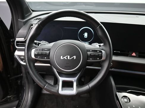 Used 2025 Kia Sportage SX Prestige AWD/4WD image 16