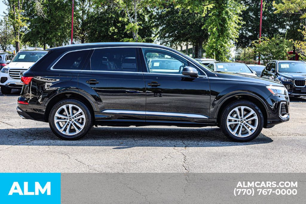 Used 2025 Audi Q7 3.0T Premium Plus AWD/4WD image 9
