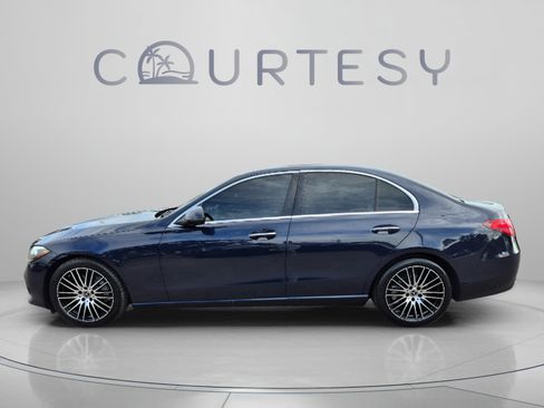 Used 2023 Mercedes-Benz C 300 4MATIC Sedan image 2