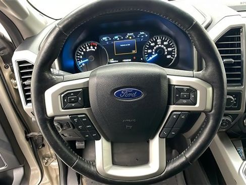Used 2017 Ford F150 Lariat w/ Equipment Group 502A Luxury image 15