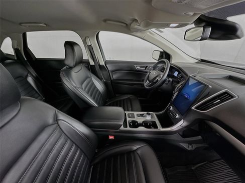 Used 2024 Ford Edge SEL w/ Convenience Package image 27