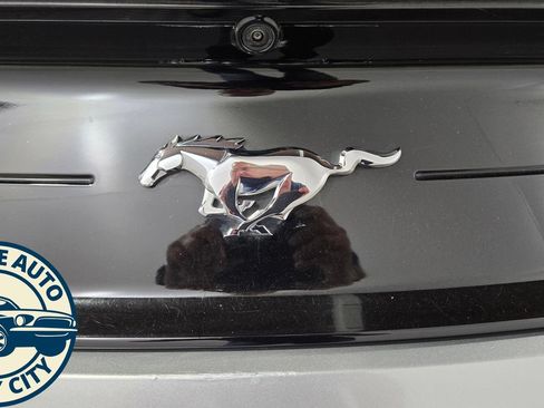 Used 2022 Ford Mustang Premium RWD image 30