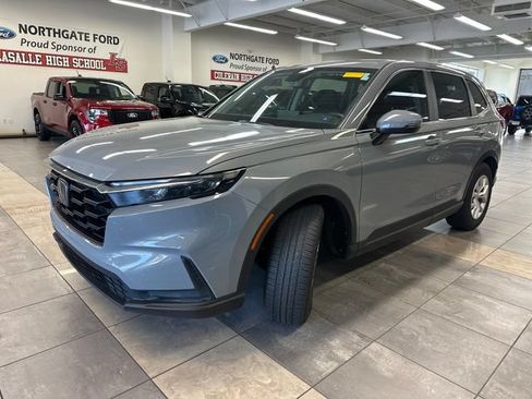 Used 2023 Honda CR-V LX image 13