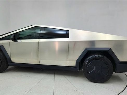Used 2024 Tesla Cybertruck Cyberbeast image 4