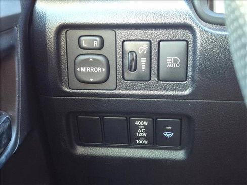 Used 2023 Toyota 4Runner SR5 Premium w/ Moonroof Package RWD image 11