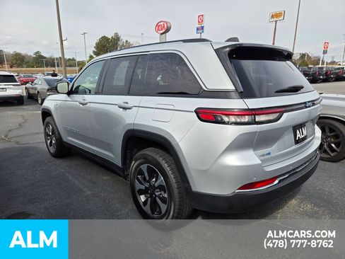 Used 2024 Jeep Grand Cherokee Limited 4xe image 11