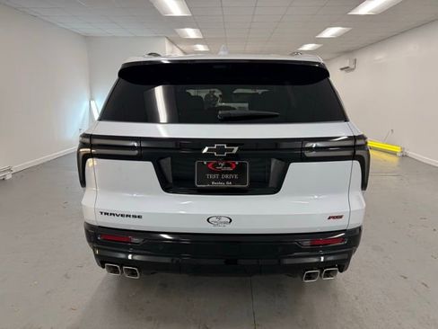 New 2026 Chevrolet Traverse RS image 7
