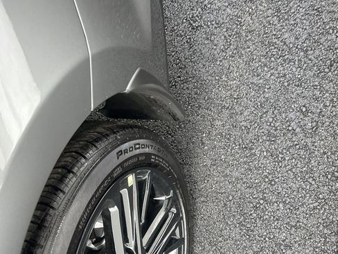 Used 2026 Toyota Camry SE image 25