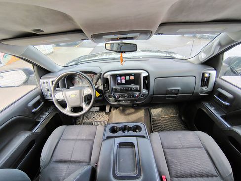 Used 2015 Chevrolet Silverado 1500 LT AWD/4WD image 2