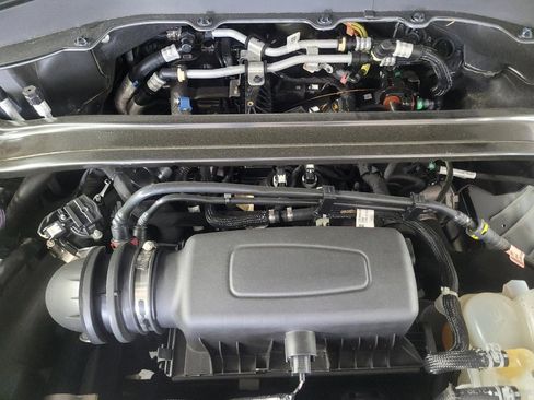 Used 2022 Ford Explorer Limited w/ Equipment Group 301A RWD image 30
