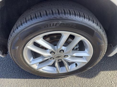 Certified 2024 Dodge Durango GT image 19