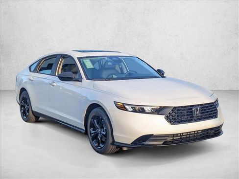 New 2025 Honda Accord SE image 6