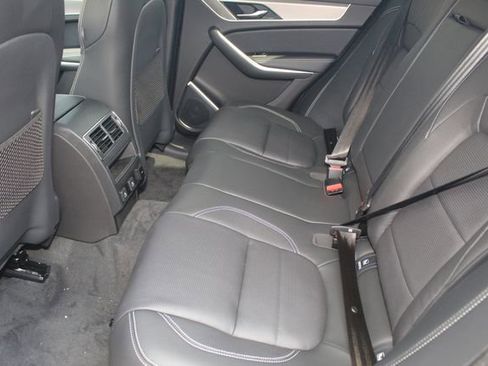 New 2026 Jaguar F-PACE R-Dynamic S image 5