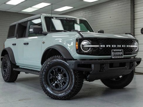 Used 2024 Ford Bronco Wildtrak AWD/4WD image 1