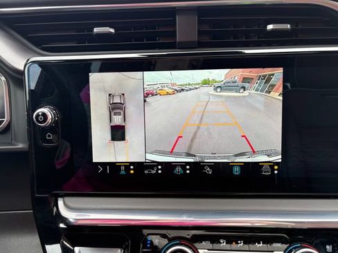 Used 2023 GMC Sierra 1500 Denali Ultimate AWD/4WD image 23