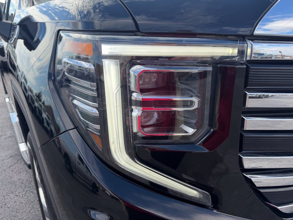 Used 2024 GMC Sierra 1500 SLT w/ SLT Premium Plus Package AWD/4WD image 6