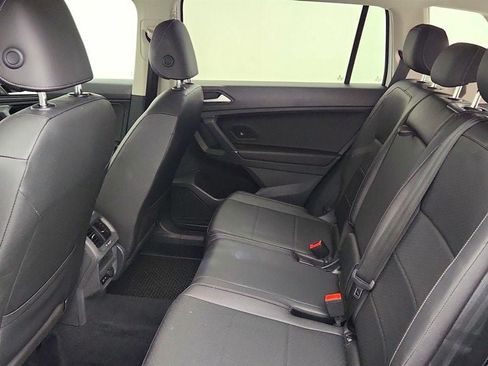 Used 2020 Volkswagen Tiguan SEL AWD/4WD image 20