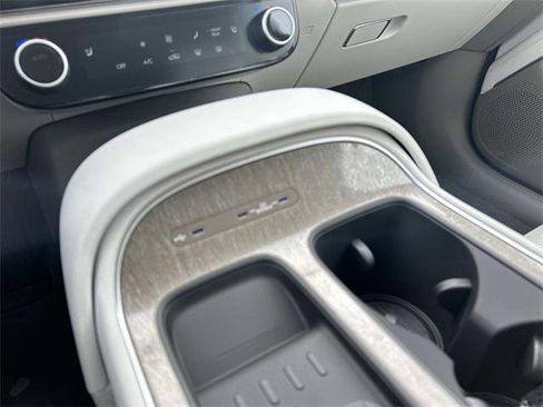 New 2026 Hyundai Palisade SEL image 11