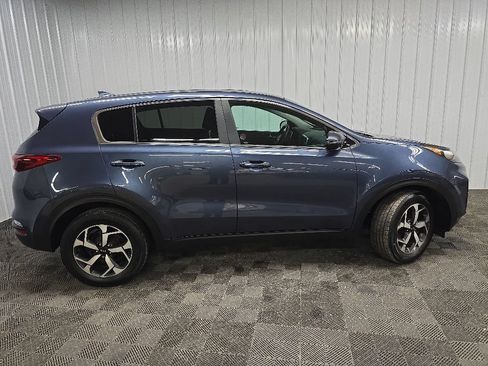 Used 2020 Kia Sportage LX w/ LX Popular Package AWD/4WD image 2