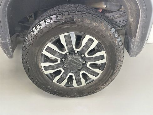 Used 2024 GMC Sierra 3500 Denali Ultimate image 34