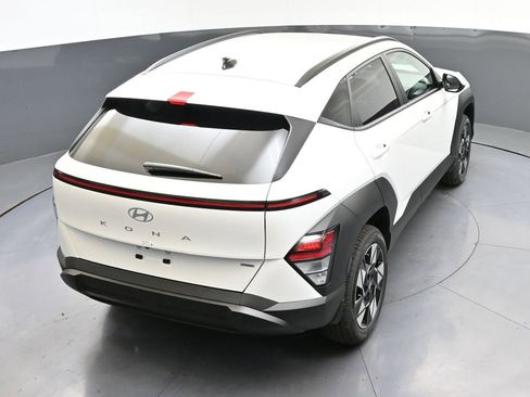 Certified 2025 Hyundai Kona SEL image 48