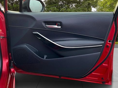 Used 2022 Toyota Corolla XSE image 31