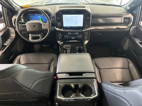 Used 2025 Ford F150 Lariat AWD/4WD image 37
