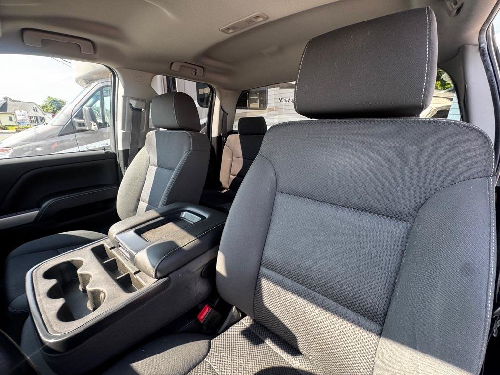 Used 2019 Chevrolet Silverado 1500 LT w/ All Star Edition AWD/4WD image 11