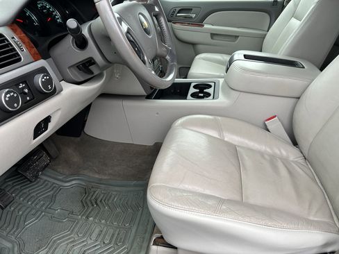 Used 2012 Chevrolet Silverado 2500 LTZ image 17