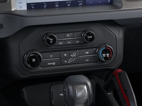 New 2025 Ford Bronco Big Bend w/ Black Diamond Package image 17