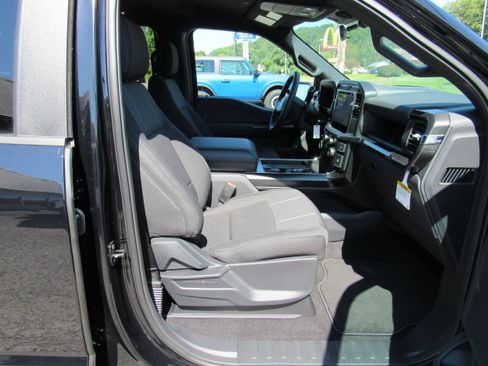New 2026 Ford F150 STX w/ Equipment Group 200A AWD/4WD image 26