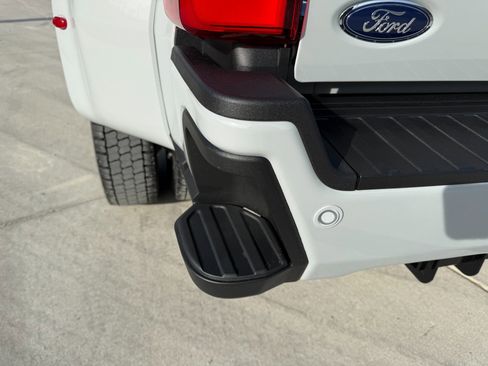 Used 2026 Ford F450 Platinum w/ Platinum Plus Package image 11