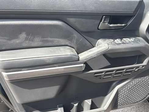 New 2026 Toyota Tacoma SR5 AWD/4WD image 23