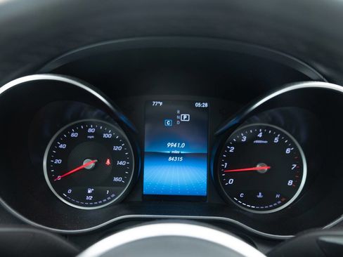 Used 2019 Mercedes-Benz C 300 Sedan image 33