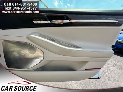 Used 2019 Genesis G90 3.3T Premium AWD/4WD image 28