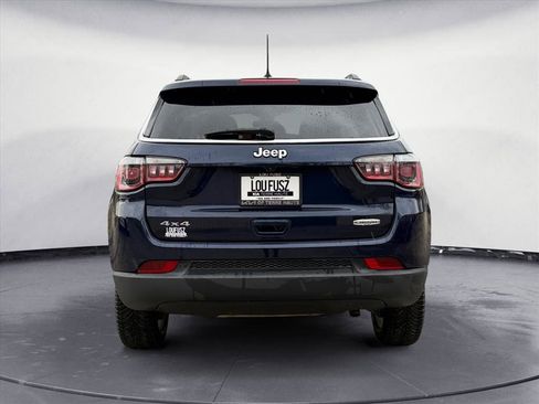 Used 2018 Jeep Compass Latitude w/ Cold Weather Group image 5