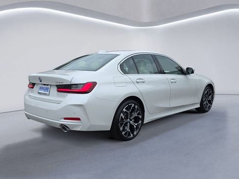 New 2026 BMW 330i xDrive Sedan w/ Premium Package image 4