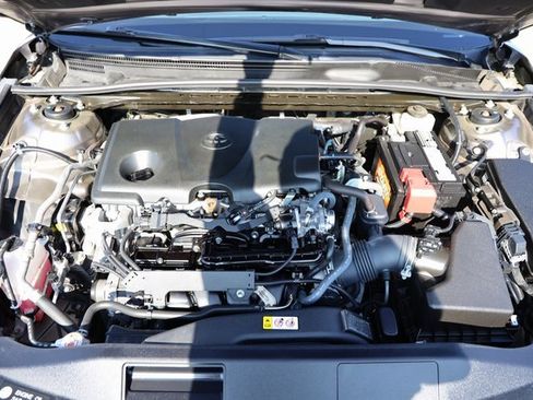 Certified 2022 Toyota Camry SE image 25