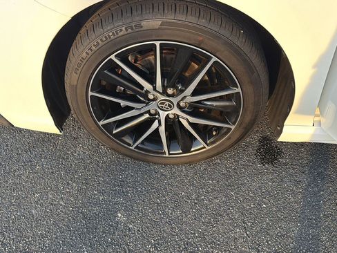 Certified 2022 Toyota Camry SE FWD image 35