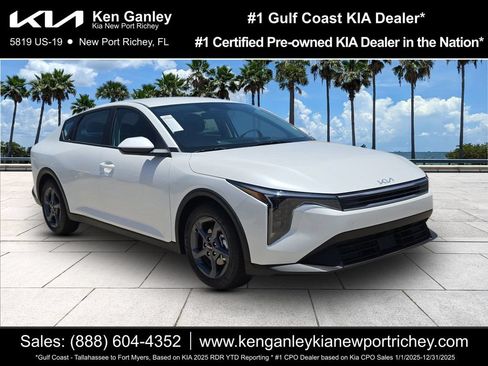 New 2026 Kia K4 FWD image 1